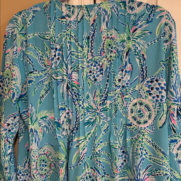 Lilly Pulitzer Blouse. Size M. - Picture 5 of 7